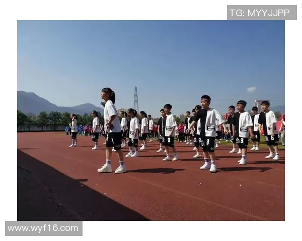 街舞与体育的交融杨静分享她的运动生涯与成长故事